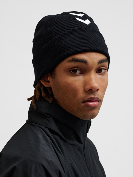 hmlPRO HAT, BLACK, model