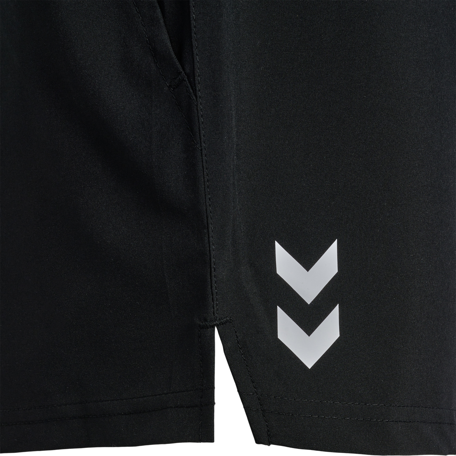 hmlACTIVE COURT WOV SHORTS WOMAN, BLACK, packshot