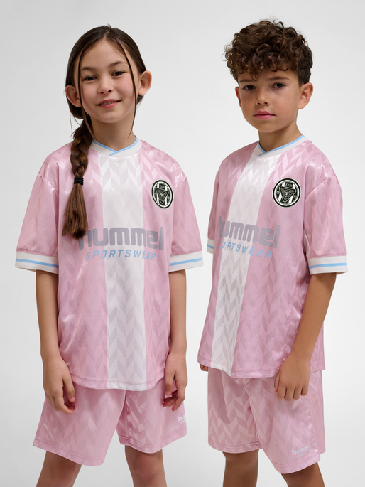 hmlJR LOOSE FB JERSEY S/S, WINSOME ORCHID, model