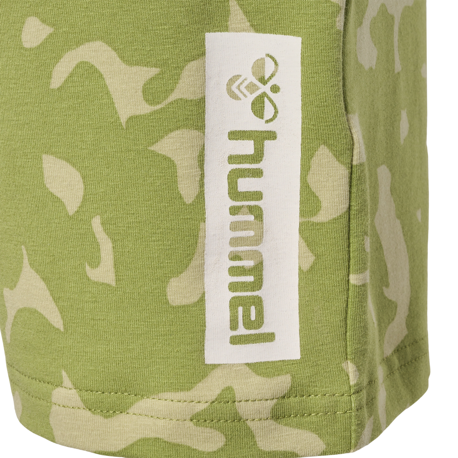 hmlRUSH AOP SHORTS, GREEN OLIVE, packshot