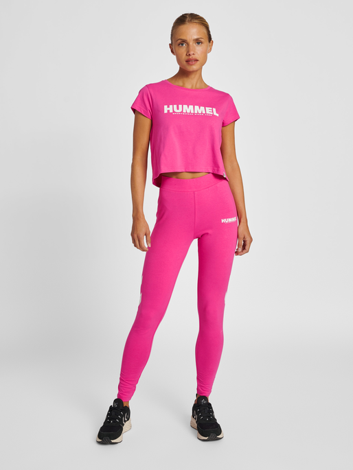 hmlLEGACY WOMAN CROPPED T-SHIRT, RASPBERRY ROSE, model