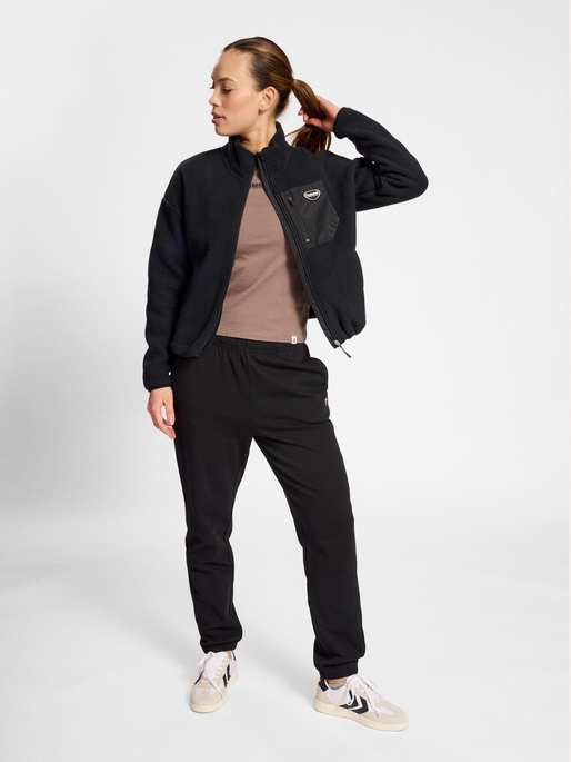 hmlLGC JOSIE FLEECE JACKET, 2001, model