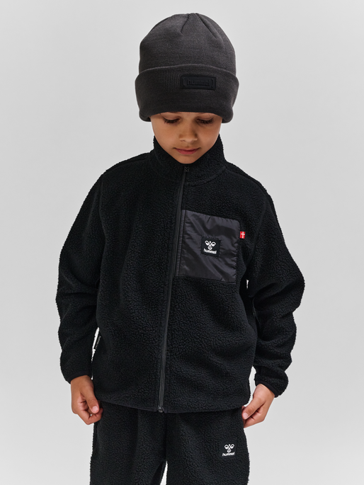 hmlATLAS FLEECE ZIP JACKET, BLACK, model