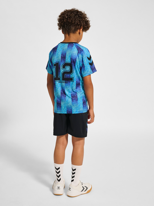 hmlSHIMMER SET, DAZZLING BLUE, model