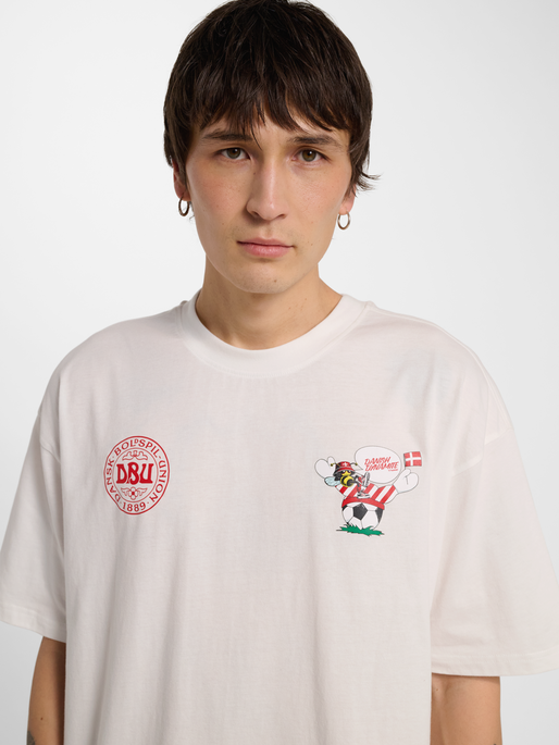 DBU 26 FAN LOOSE DYNAMITE TEE SS, WHITE, model