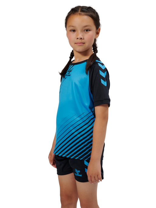 hmlGRAPHIC UNIVERSE JERSEY S/S KIDS, BLACK/NEON BLUE, model