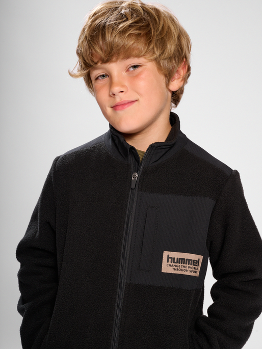 hmlDARE FLEECE JACKET, 2001, model