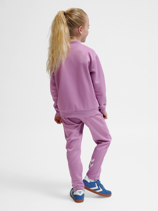 hmlTUKAS TRACKSUIT, SMOKY GRAPE, model