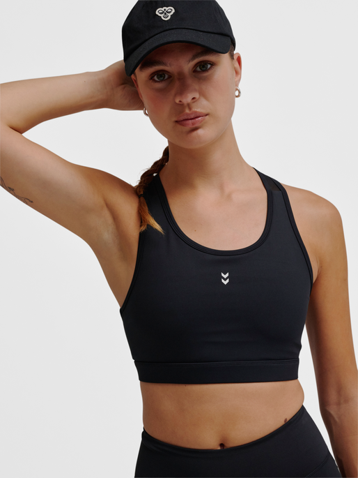 hmlULTIMATE SPORTS BRA, BLACK, model