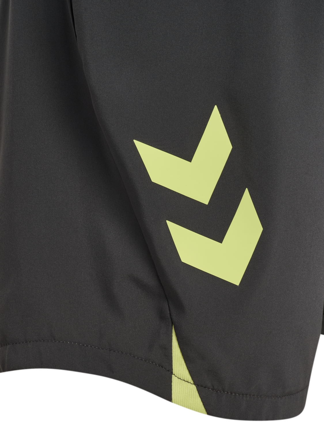 hmlBLAZE26 PRO TRAINING SHORTS, ASPHALT, packshot
