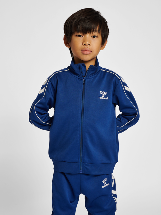 hmlTRACK TRACKSUIT, NAVY PEONY, model