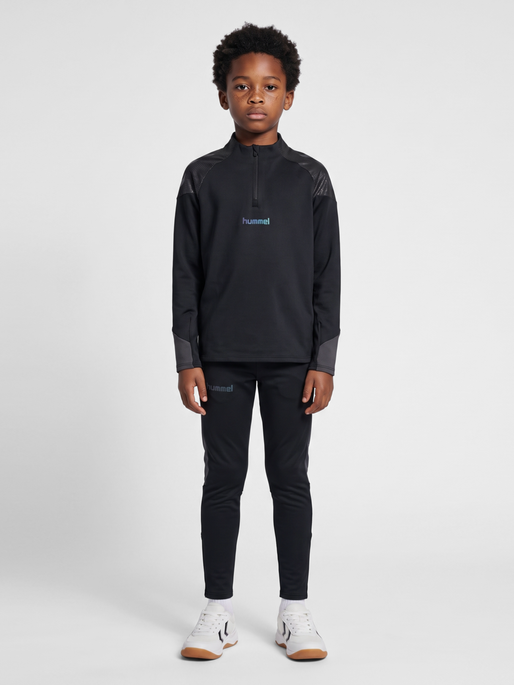 hmlBLAZE26 PRO TRAININGPANTS KIDS, BLACK, model