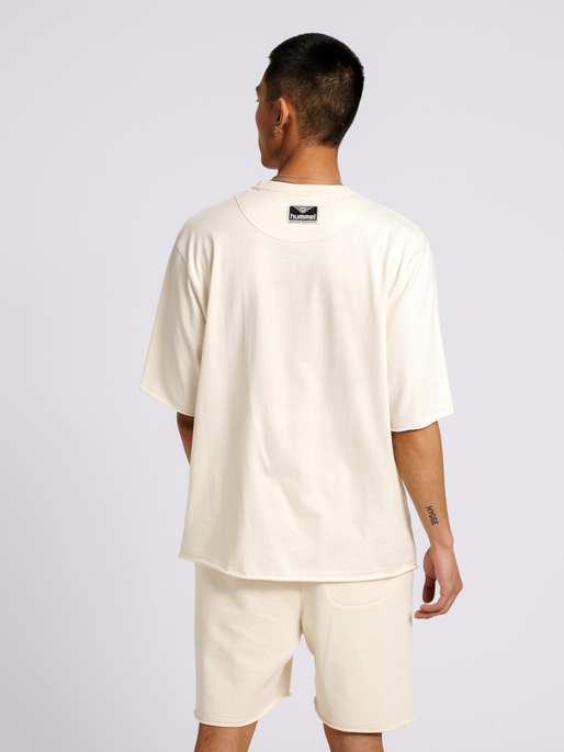 hmlYOUR LOOSE T-SHIRT, 9999, model