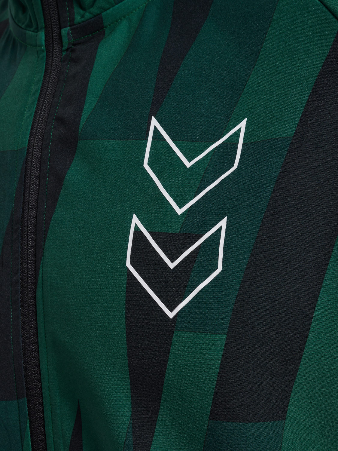 hmlCOURT AOP JACKET, RAIN FOREST, packshot