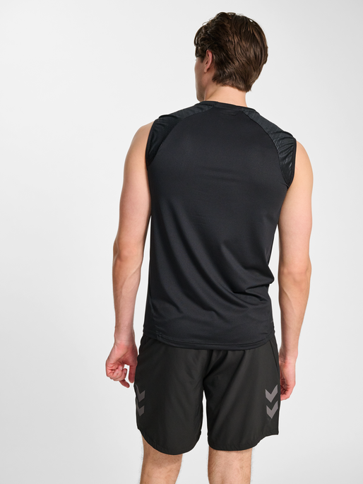 hmlPRO TRAINING JERSEY S/L, BLACK, model