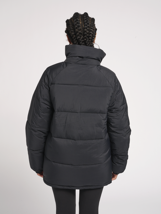 hmlANDREAS PUFFA JACKET, 2001, model