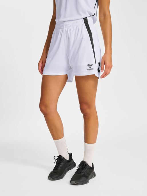 hmlLEAD 2.0 SHORTS WOMAN, WHITE, model