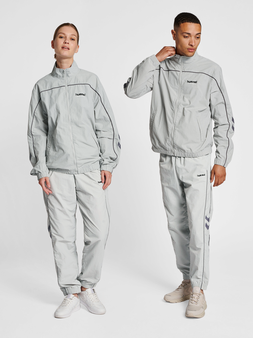 hmlLGC CELAB WOV ZIP JACKET, HARBOR MIST, model