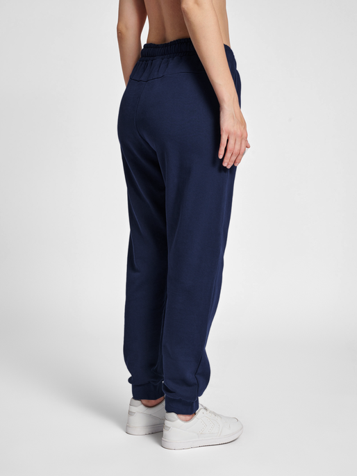 hmlIC DAYTON REGULAR PANTS, PEACOAT, model