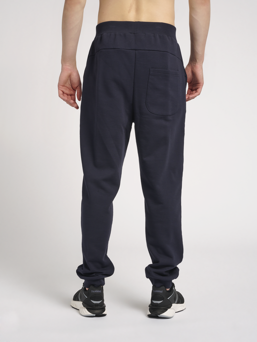 hmlSTEPHAN PANTS, 7381, model