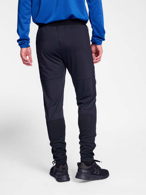 hmlAUTHENTIC PRO PANTS, BLACK, model