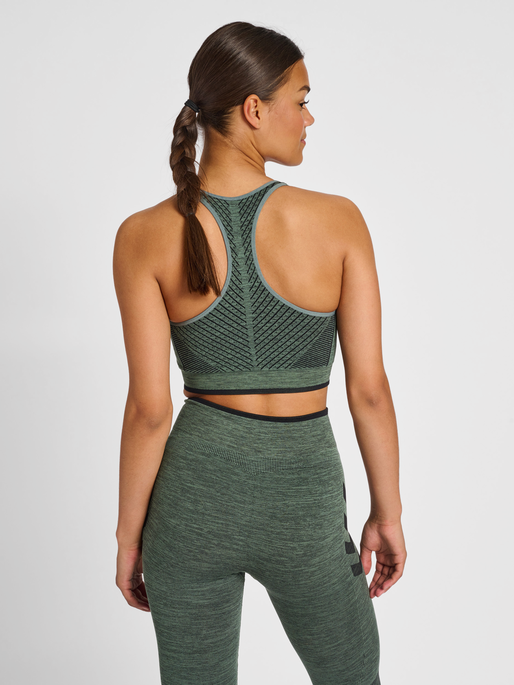 hmlMT ALY SEAMLESSS SPORTS TOP, NORTH ATLANTIC/BLACK MELANGE, model