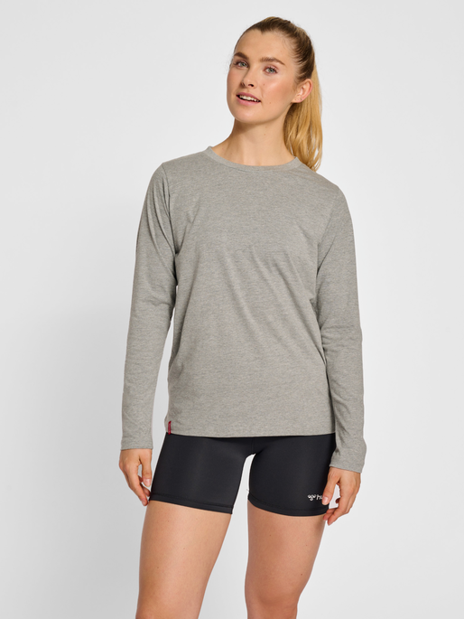hmlRED BASIC T-SHIRT L/S WOMAN, GREY MELANGE, model