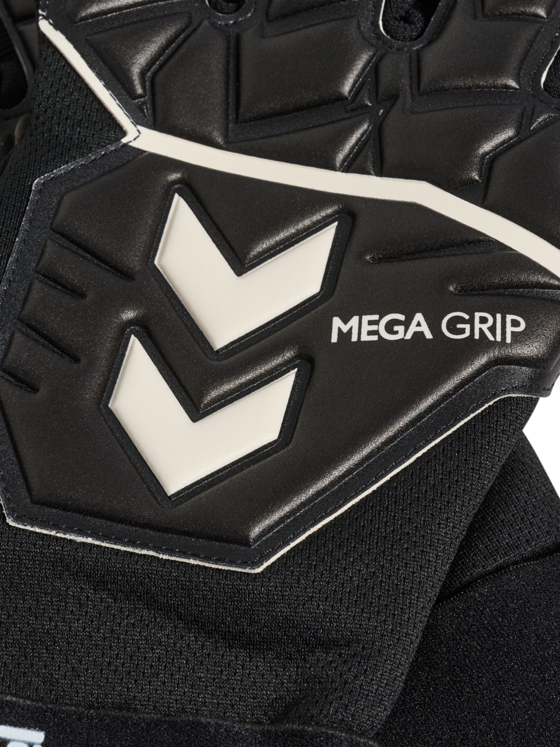 hmlGK GLOVES MEGA GRIP, BLACK/WHITE, packshot