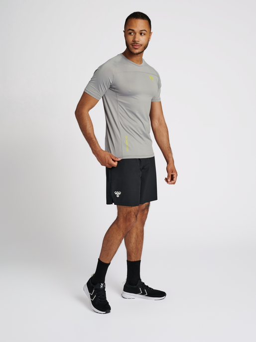 hmlGG12 TRAINING TEE S/S, 1100, model