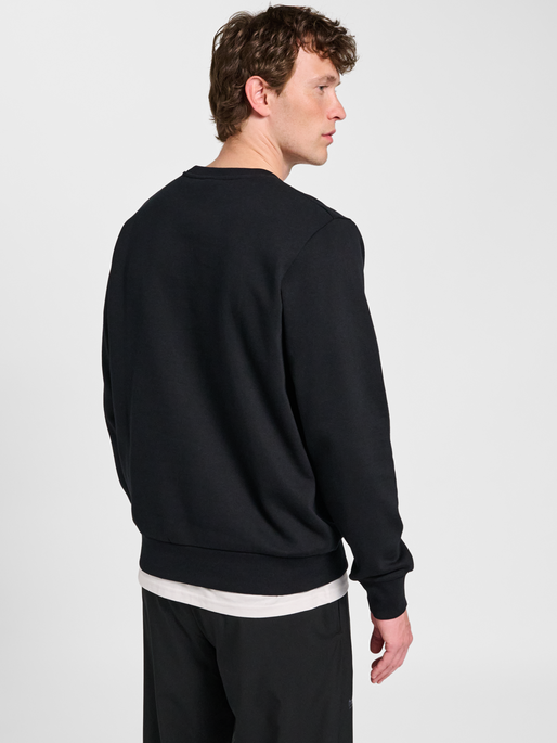 hmlGRAPHIC CREWNECK, BLACK, model