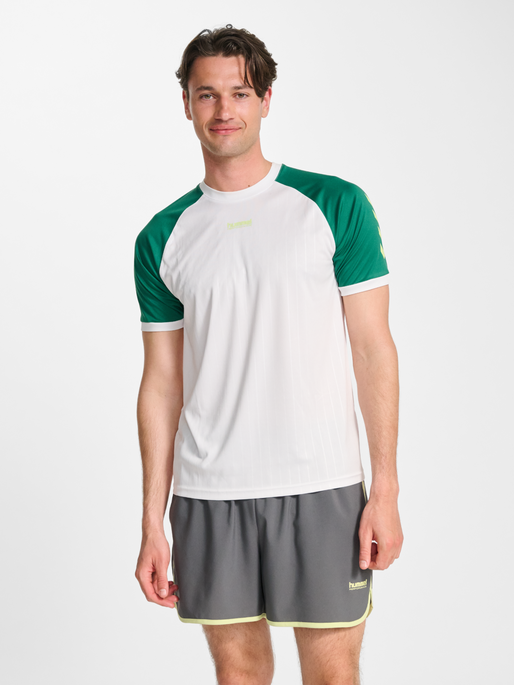 hmlPULSE STRIPE T-SHIRT S/S, VERDANT GREEN, model