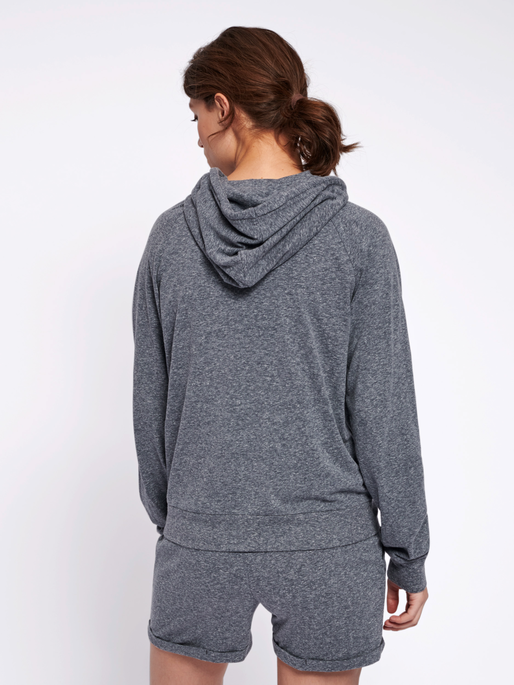 hmlPEYTON HOODIE, 2001, model