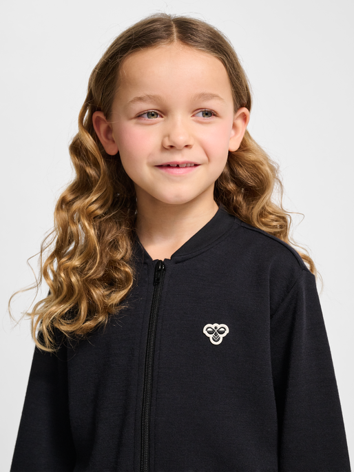hmlJR WOOL ZIP JACKET BEE, BLACK, model
