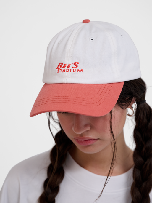 hmlBASEBALL CAP STADIUM, TOFU/PAPRIKA, model