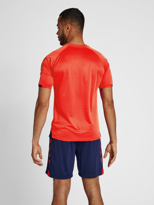 hmlGG12 ACTION JERSEY S/S, 3121, model