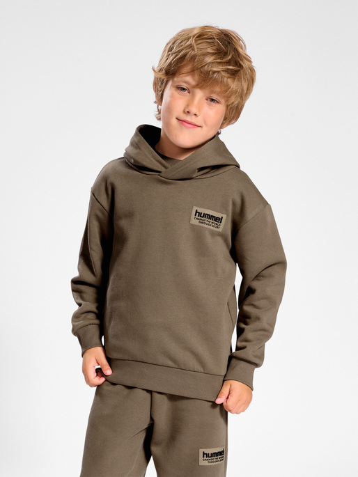 hmlDARE HOODIE, 1559, model