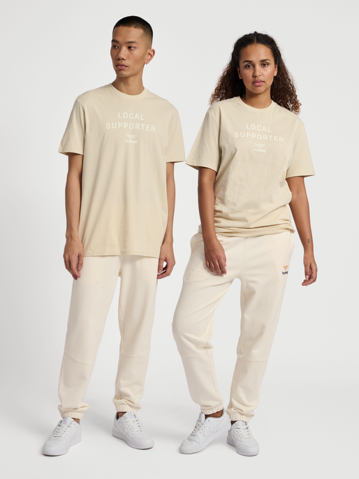 hmlHIVE OWEN T-SHIRT, 2939, model