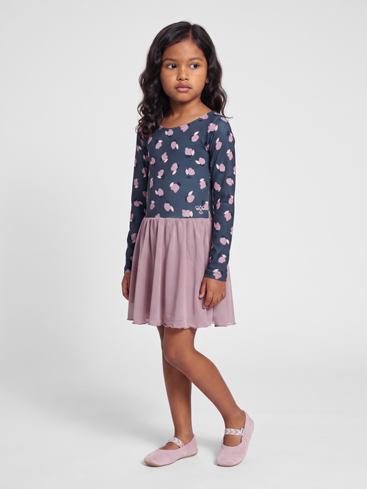 hmlJR AOP GYMSUIT L/S, OMBRE BLUE, model