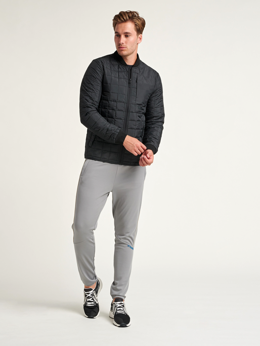 hmlLUKE JACKET, 2001, model