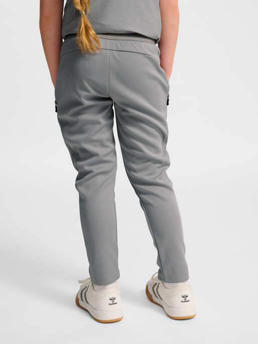hmlCIMA 2.0 PANTS KIDS, ALLOY, model
