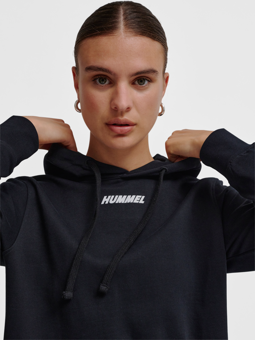 hmlELEMENTAL SHORT HOODIE WOMAN, BLACK, model