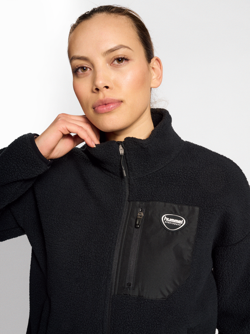 hmlLGC JOSIE FLEECE JACKET, 2001, model