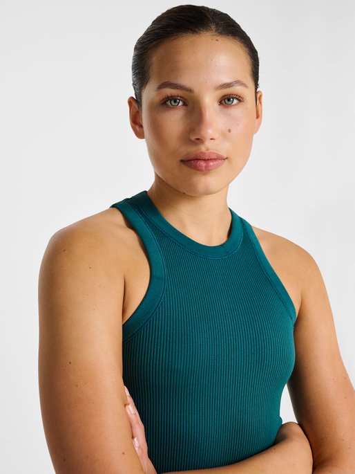 hmlPULSE SEAMLESS RIB W TANK TOP, BALSAM, model