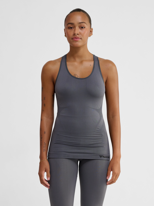 hmlTIF SEAMLESS TOP, BLACKENED PEARL, model