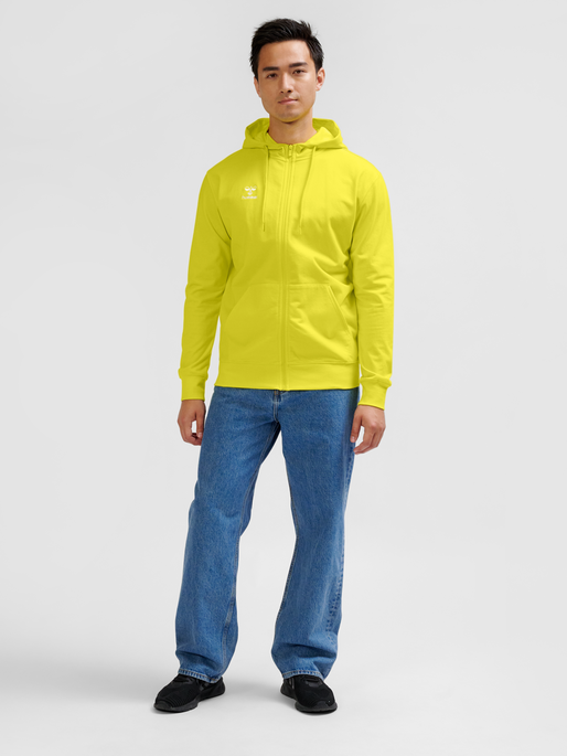 hmlGO 2.0 ZIP HOODIE, BLAZING YELLOW, model