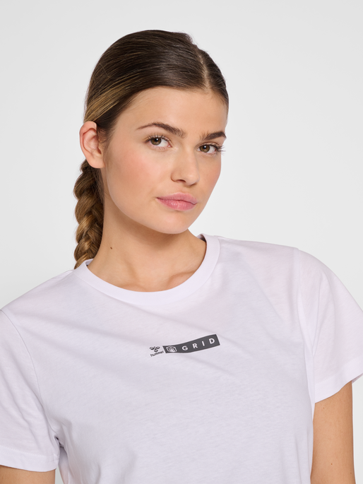 hmlOFFGRID TEE S/S WO, WHITE/FORGED IRON, model