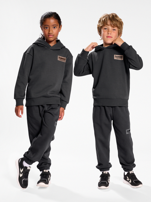 hmlDARE HOODIE, 1525, model