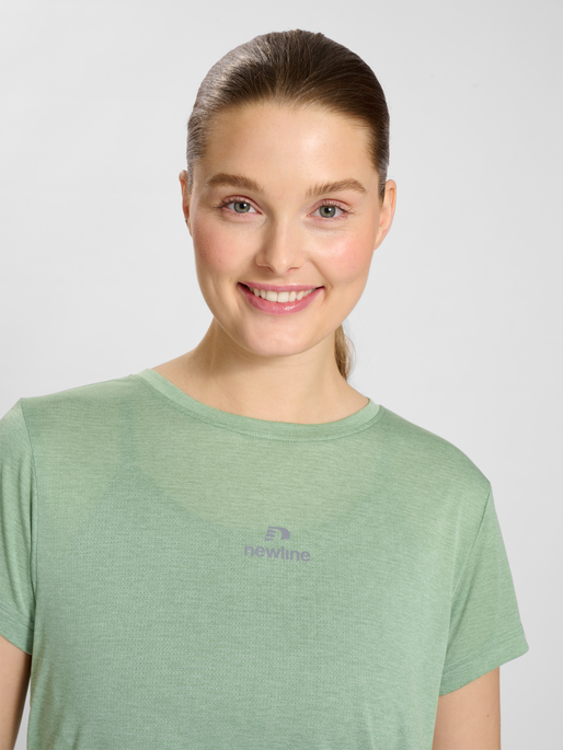 nwlCLEVELAND T-SHIRT S/S WOMAN, 6082, model