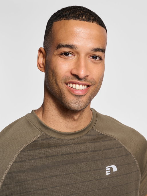 nwlLAKELAND T-SHIRT S/S MEN, CROCODILE, model