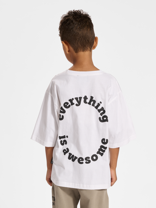 stsEMMETT T-SHIRT S/S, BRIGHT WHITE, model